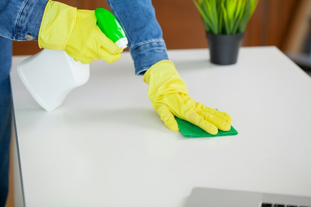 RG Cleaning Services LLC offers services of Residential cleaning, House cleaning, Deep cleaning, Apartment cleaning, Upholstery cleaning, Move out/in, Construccion cleaning, Office Cleaning in New Jersey, Brooklyn, Queens, Manhattan, Bronks, Staten island - Residential cleaning